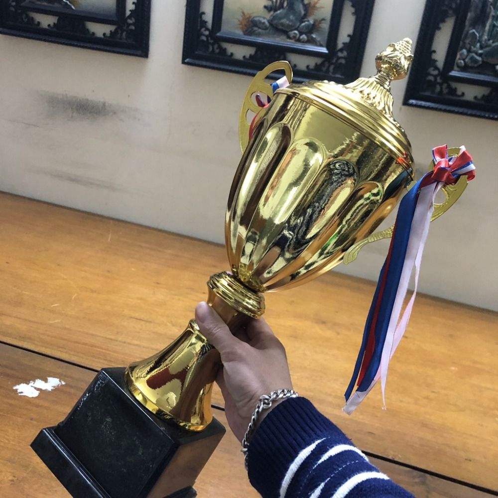 Table Tennis Champion - Nuovi giochi sportivi Trofeo d'oro Premi